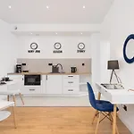 Studio Cracow Starowislna 41 & 43 By Renters