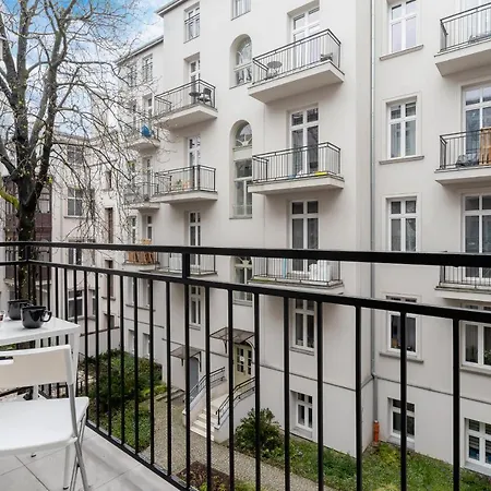 Apartment Studio Cracow Starowislna 41 & 43 By Renters *